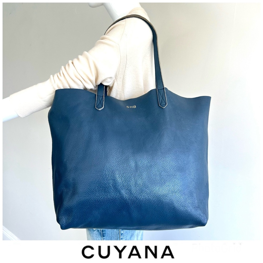 CUYANA Classic Easy Navy Pebbled Leather Large Shopping Bag Shoulder Bag Tote